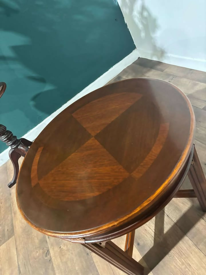 Reproduction Mahogany Circular Coffee Tablex