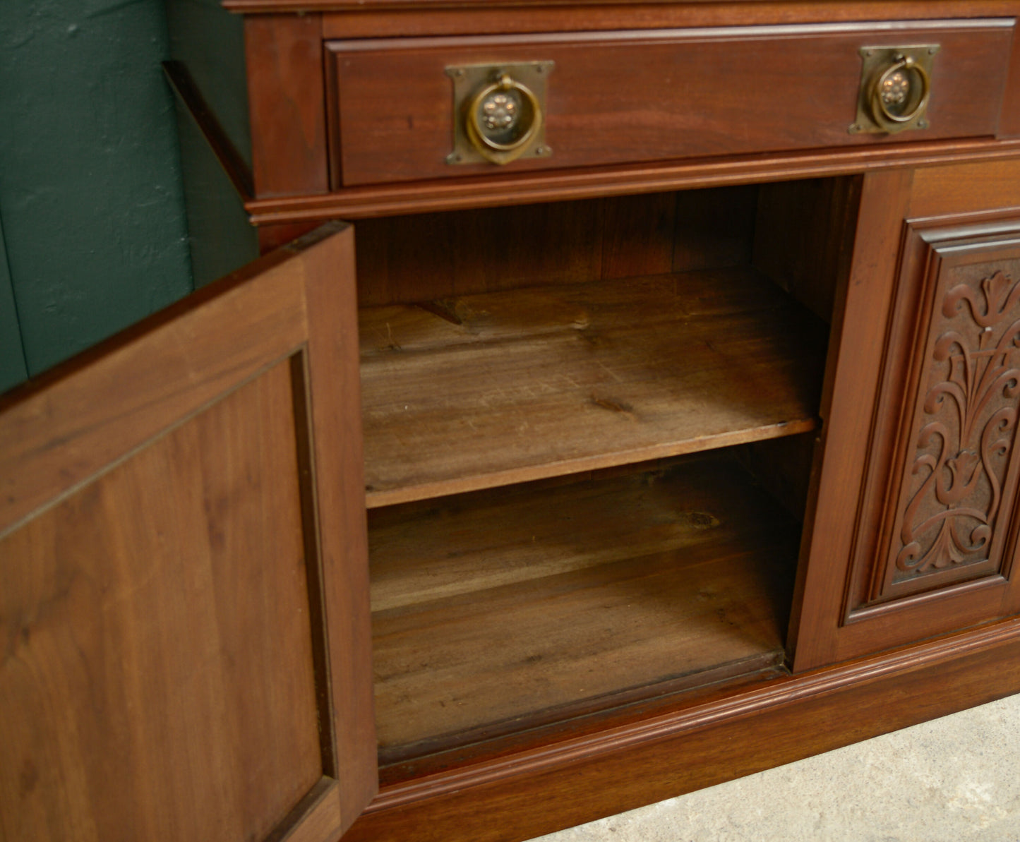 Mahogany Arts & Crafts Sideboard Buffet with Mirror Back Top