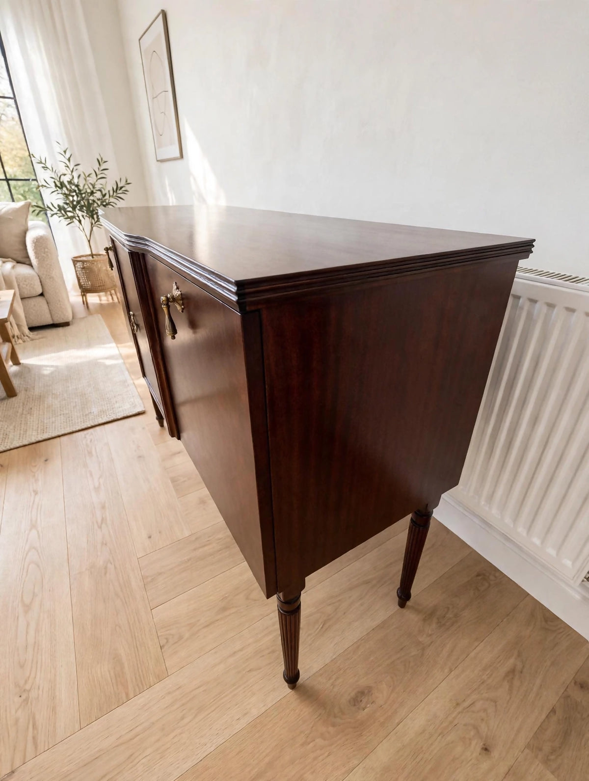 Beautiful vintage mahogany sideboard