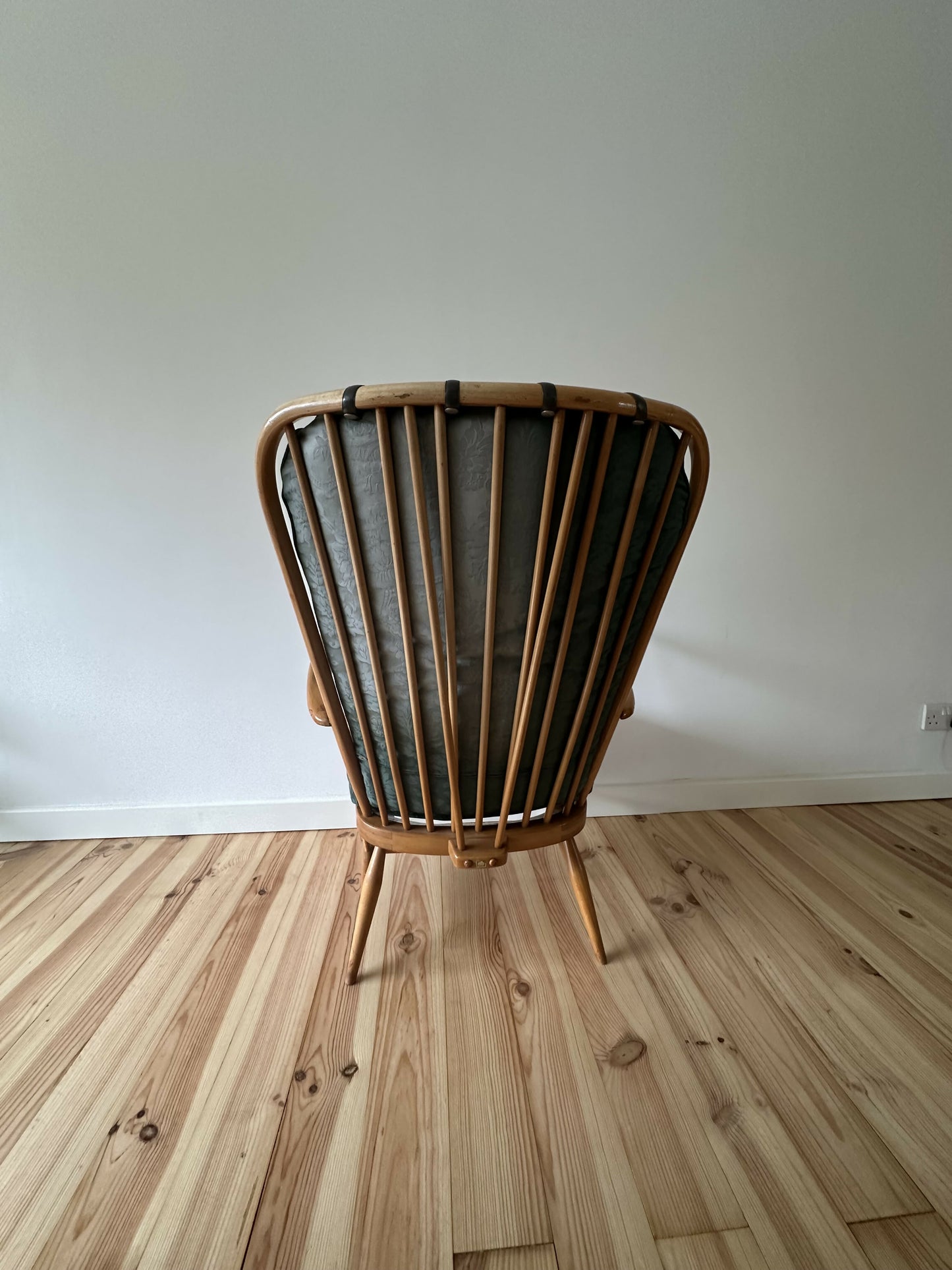 Vintage Ercol Windsor Low Easy Chair Blue Label