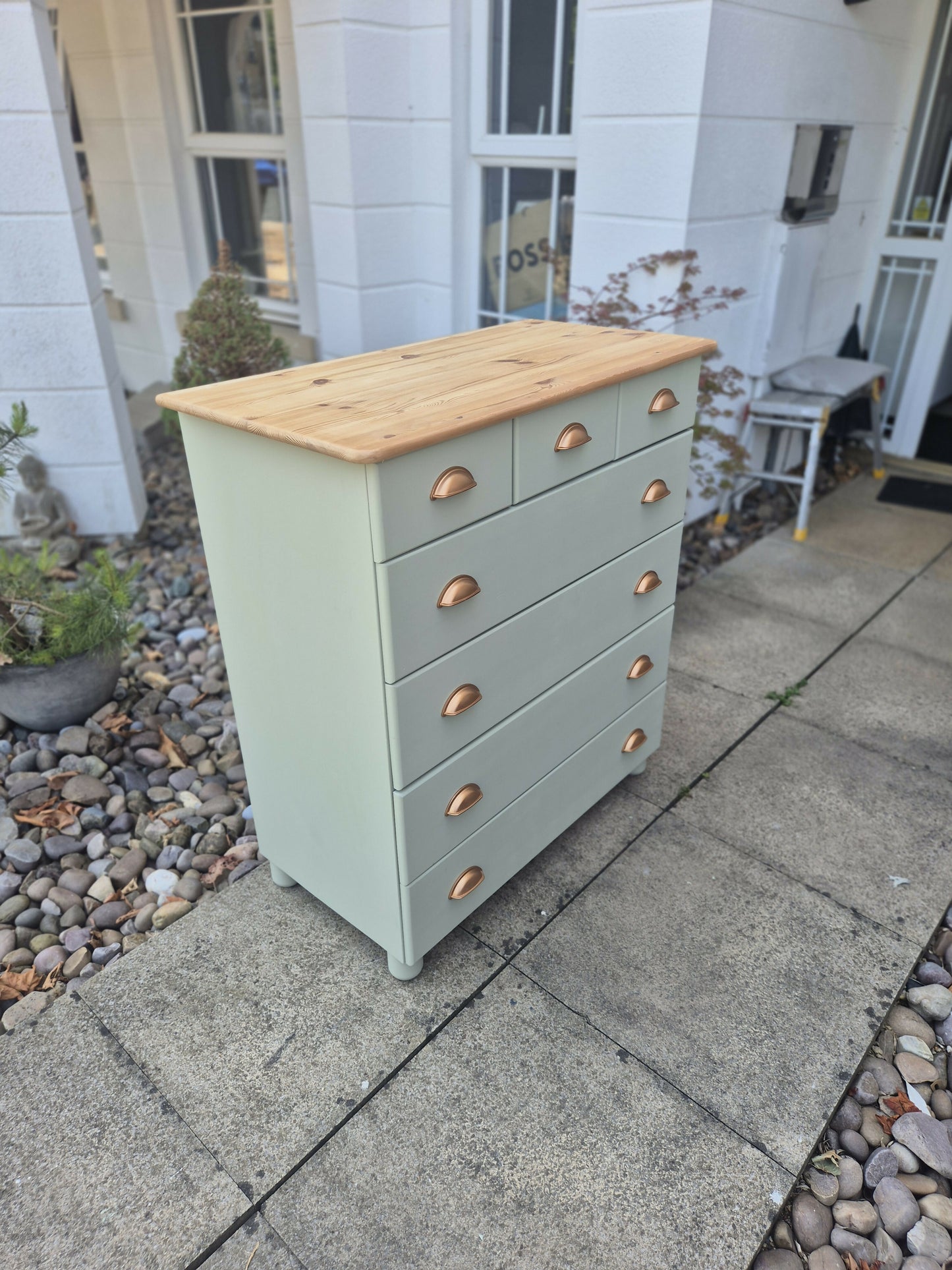 Gorgeous large chest of drawers