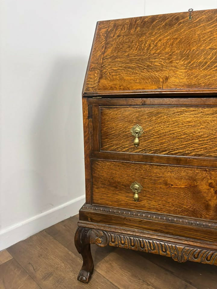 Early 20th Century Oak Bureau with Fitted Interior & Carved Base