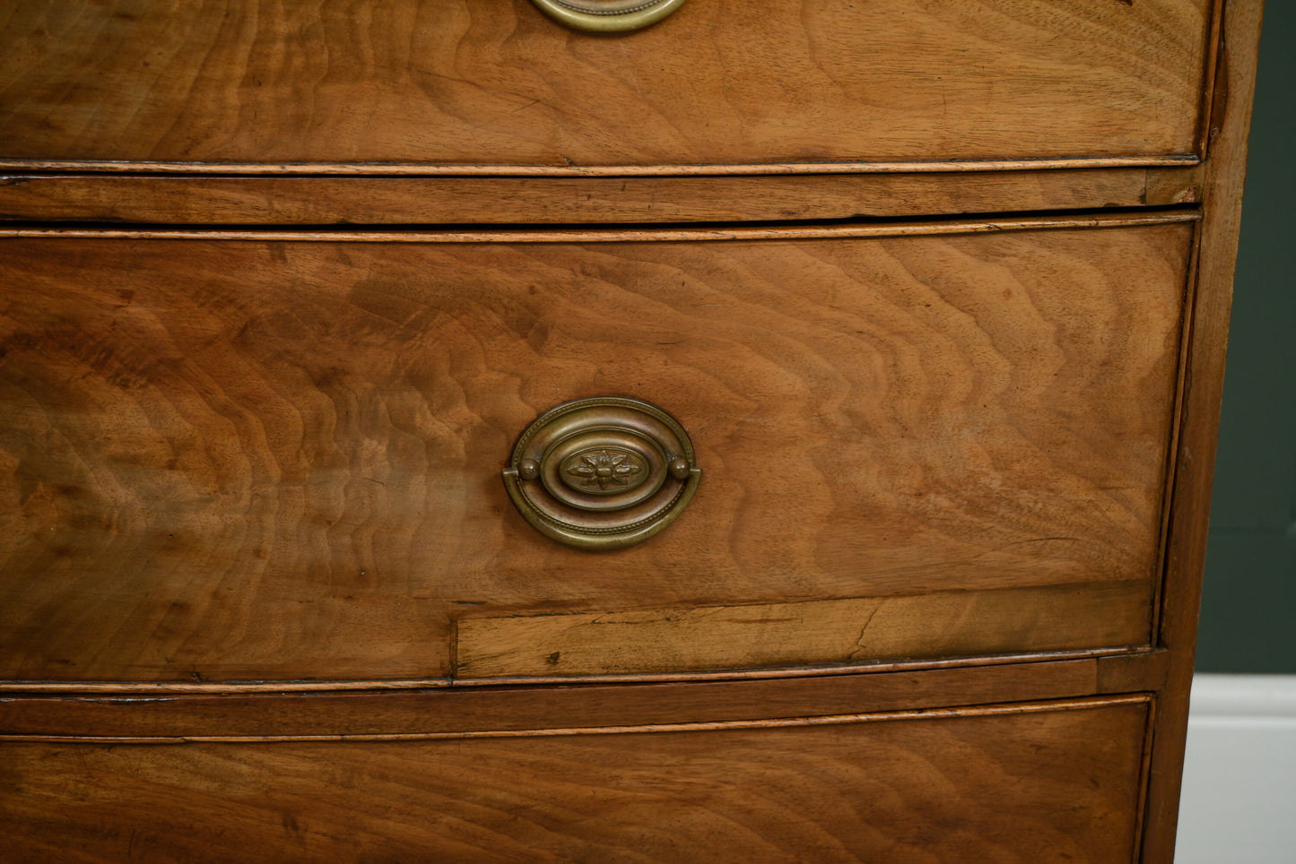 Victorian Bow Fronted Mahogany Chest of Drawers - 2 Over 3