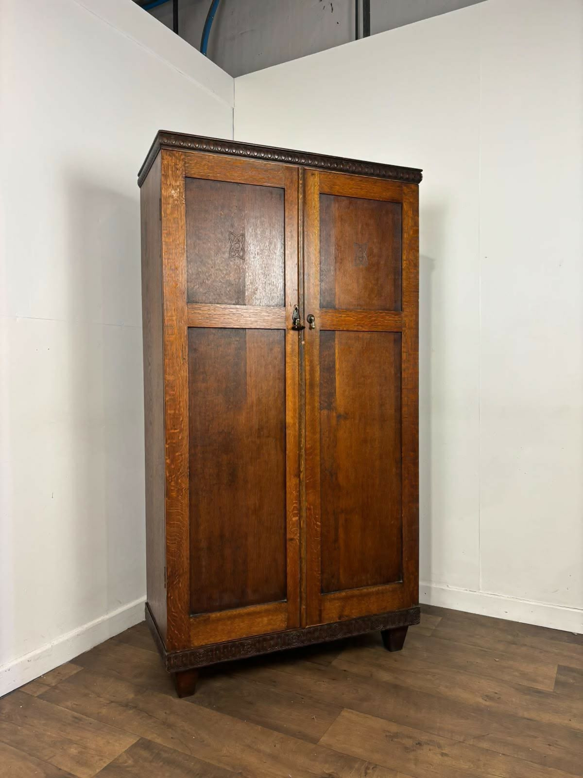 Vintage Oak Fitted Gentleman’s Wardrobe – Original Labelled Interior