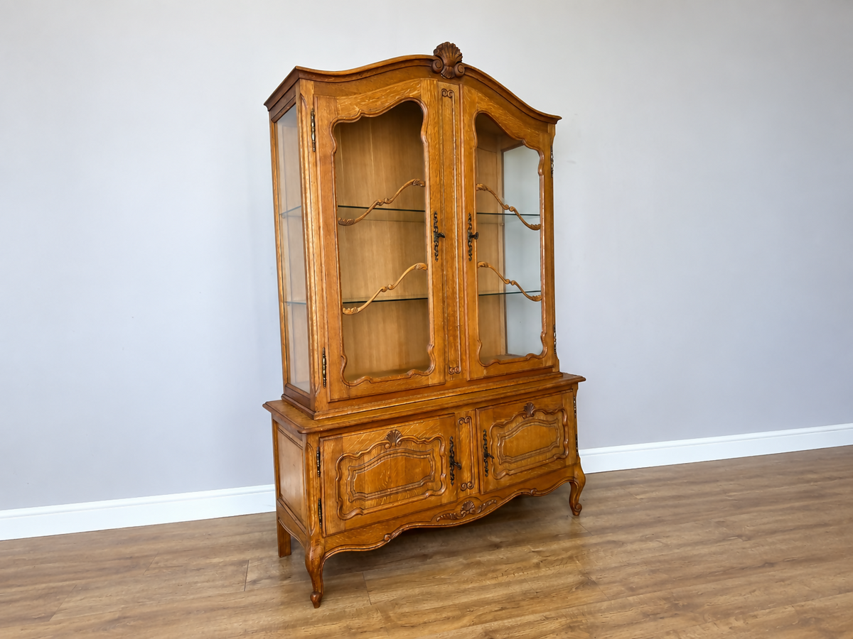 Bookcase Vintage French Louis XIV Style Oak Glazed Display Cabinet LOT 6490