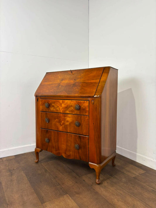 Early 20th Queen Anne Style Figured Walnut Bureau
