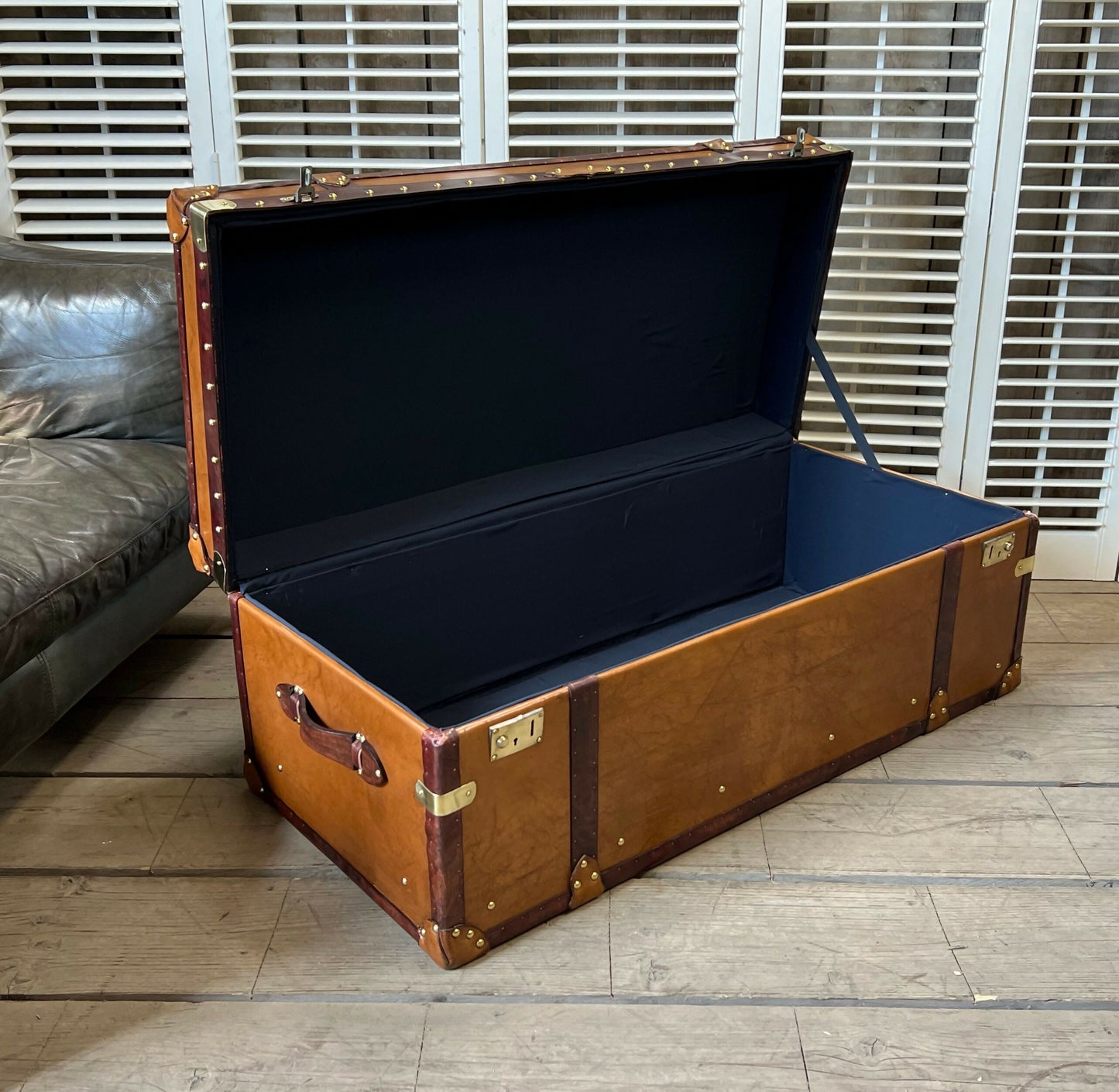 Luxury Handmade Tan Leather Coffee Table Trunk bespoke order for bridle