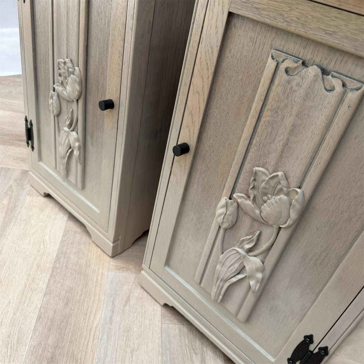Floral Neutral Bedside Tables / Nightstands