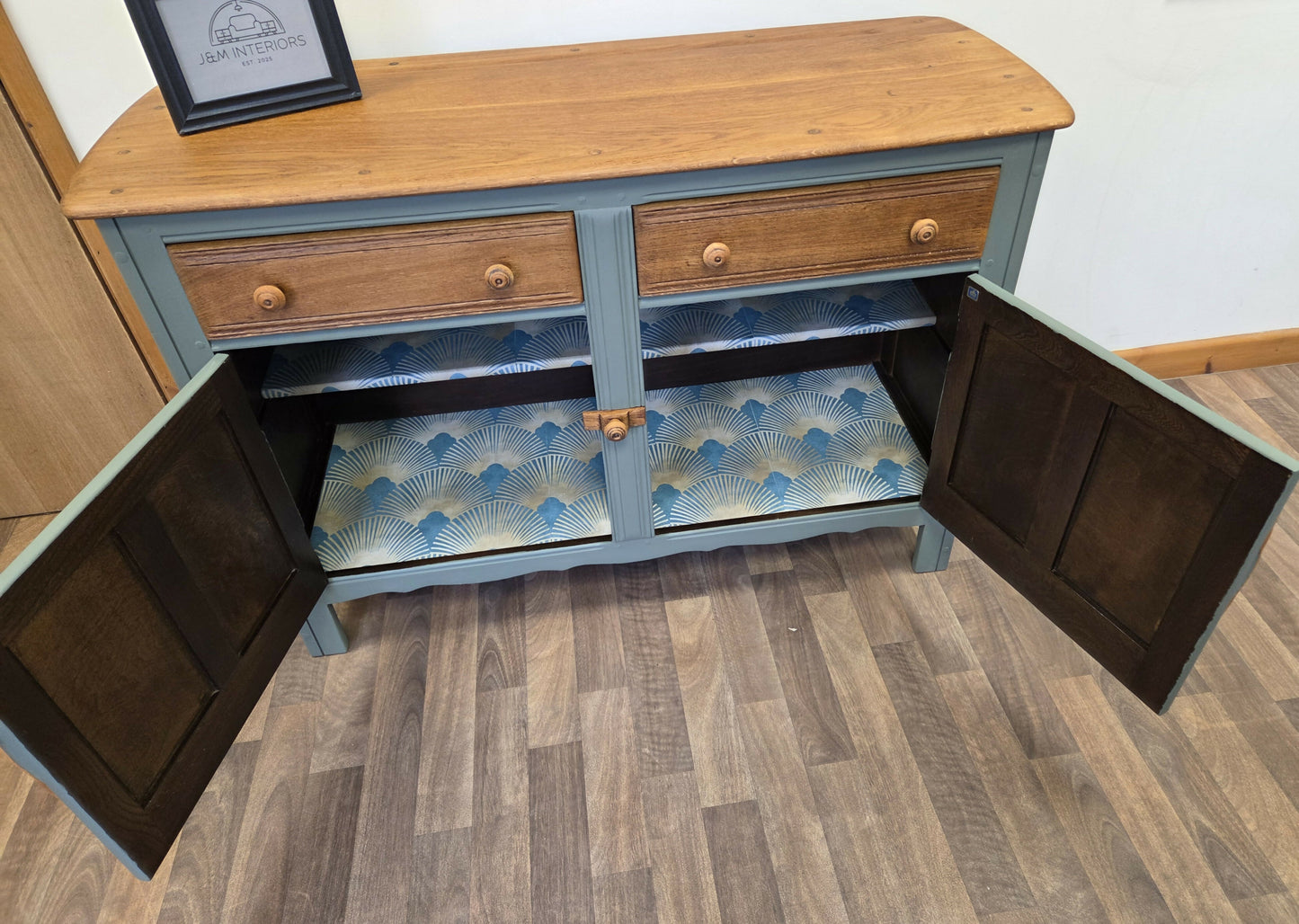 Ercol classic sideboard/buffet/dresser