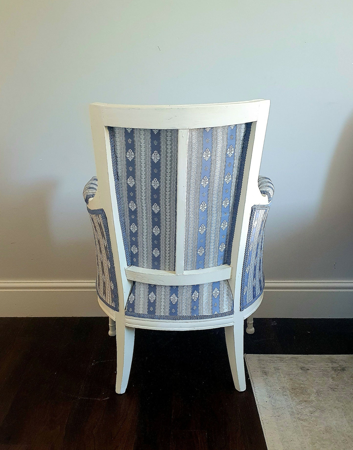 Bergere Directoire Chair. LOUIS XVl Style. 19th Century Antique. Silk Upholstery. Restored Sympathetically.