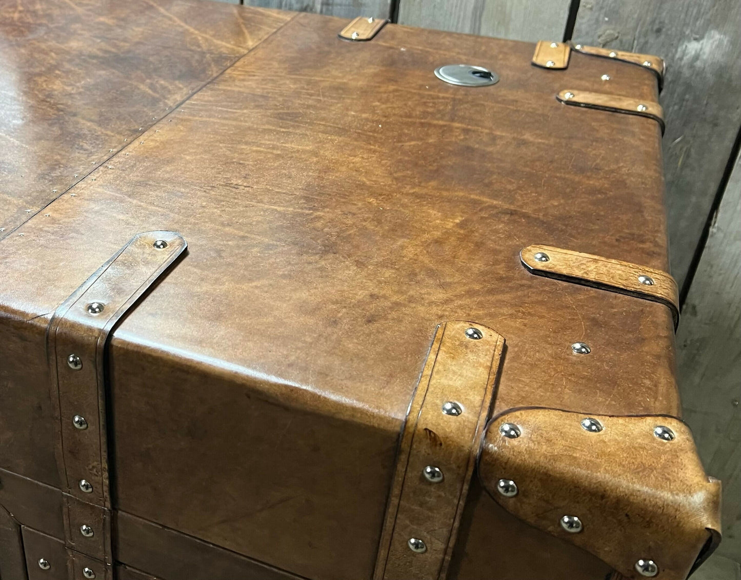 Luxury Hand Dyed Colonial Style Leather Office Desk