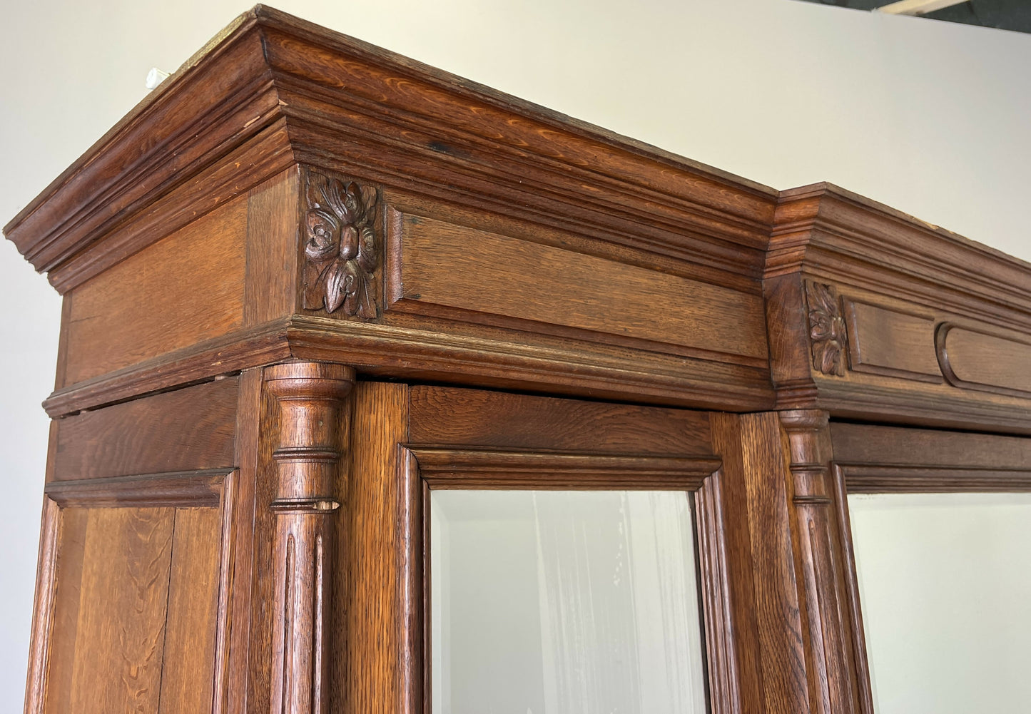 Wardrobe Antique French Style Oak Three Door Carved Mirrored Armoire LOT 6231