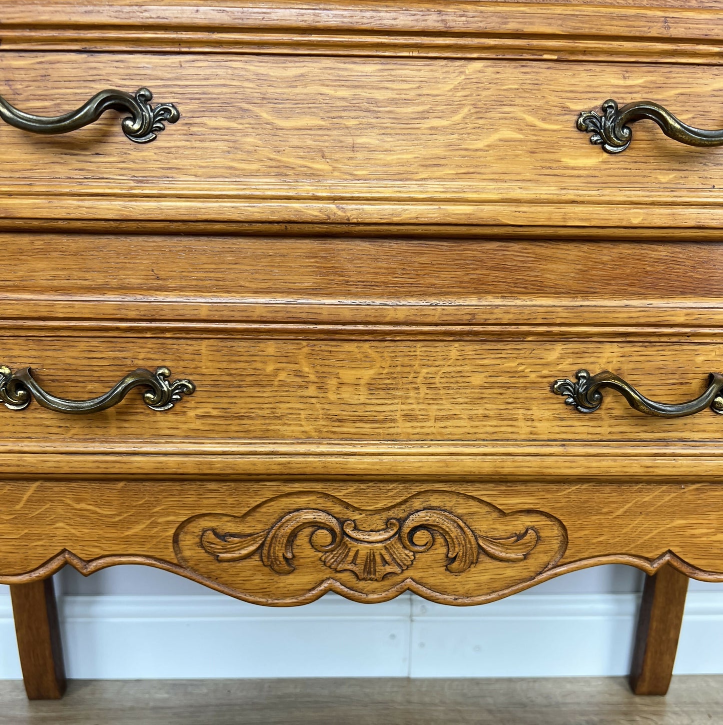 Chest of Drawers Vintage French Louis Oak 2 Drawers Carved Cabinet LOT 6232