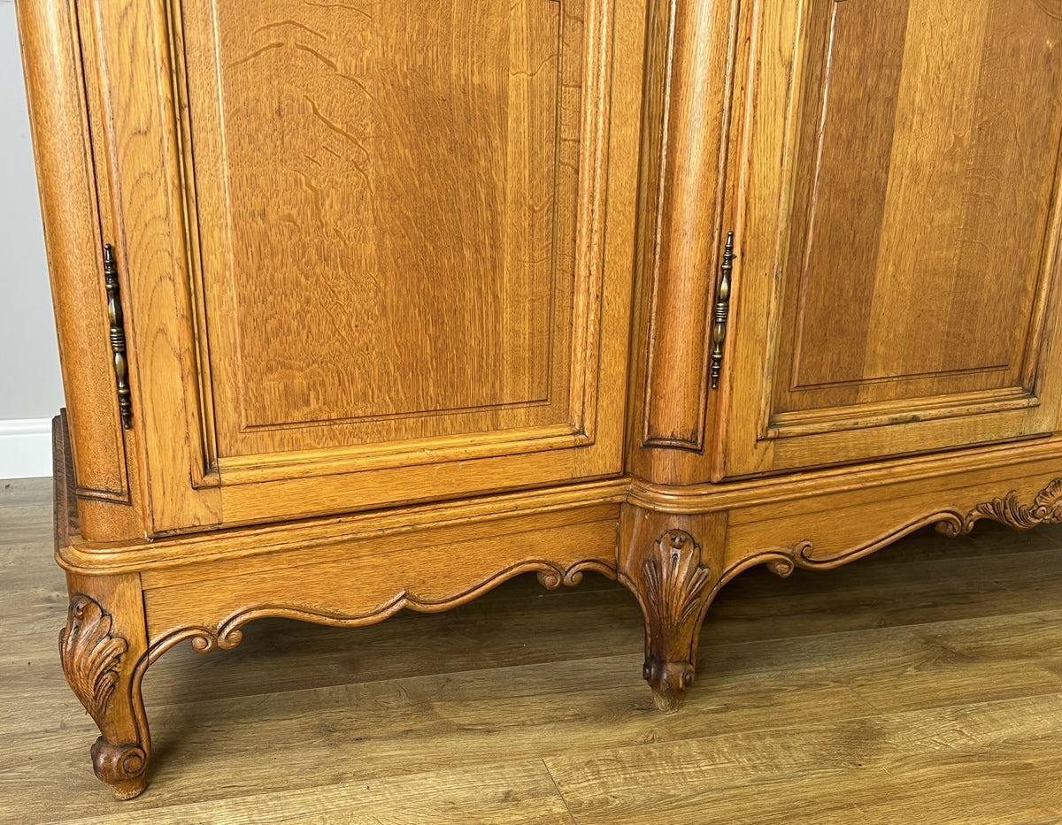 Wardrobe Vintage French Louis XVI Style Oak Four Door Carved Armoire LOT 6516