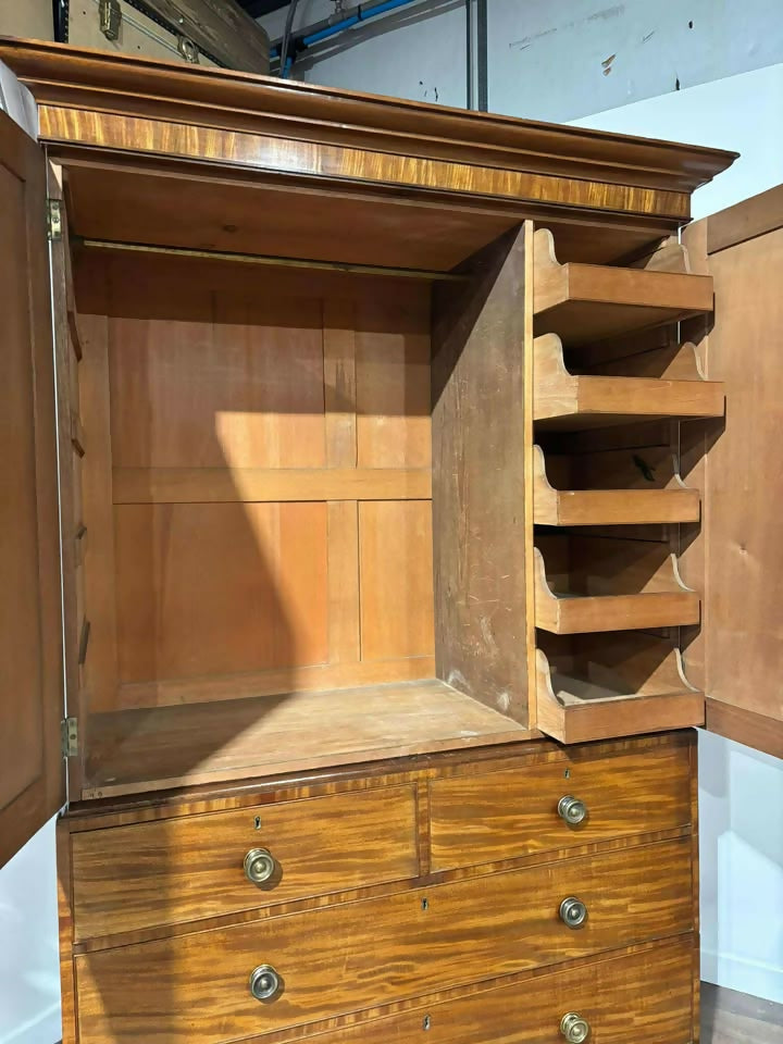 Georgian Flame Mahogany Linen Press