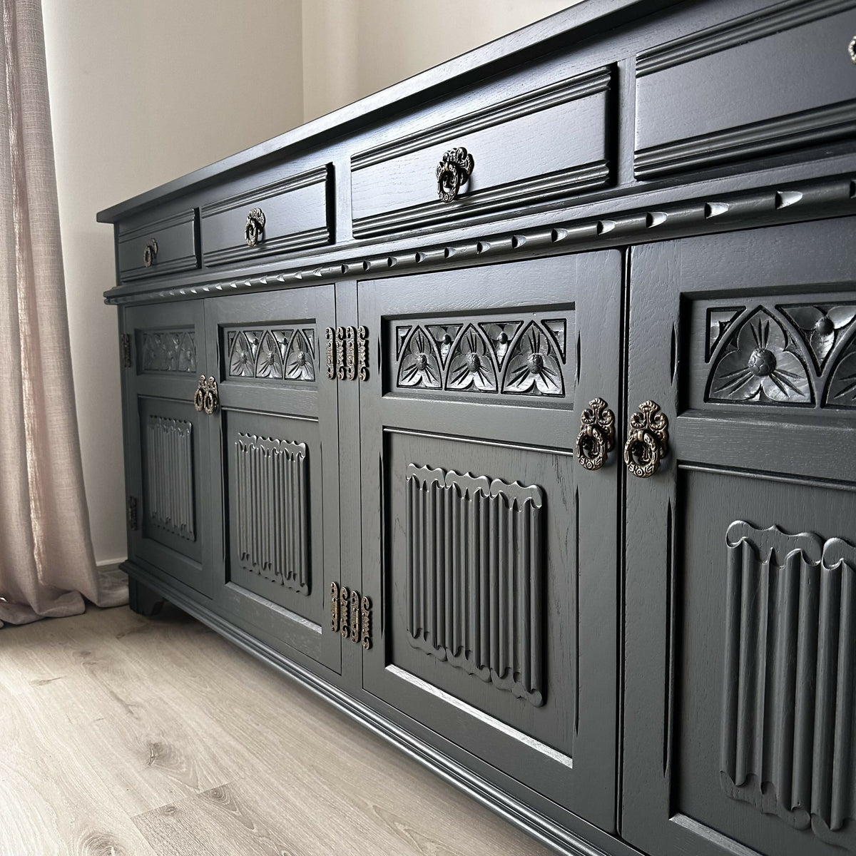 Old Charm Vintage Oak Sideboard