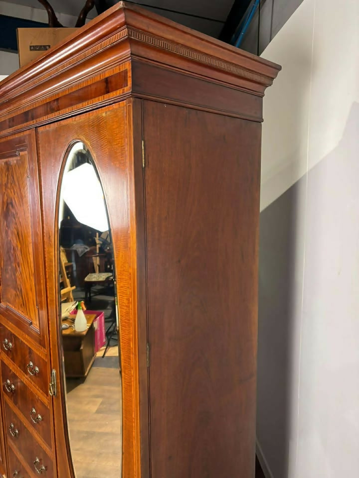 Edwardian Crossbanded Mahogany Triple Fitted Compactum
