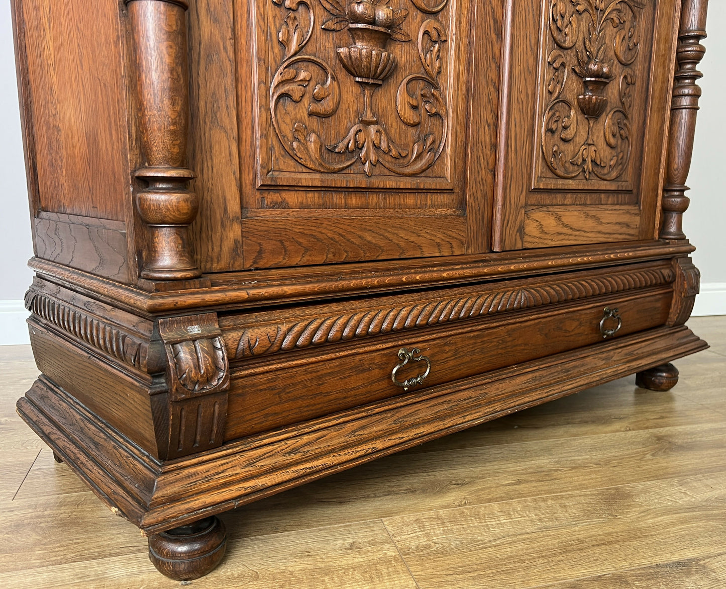 Bookcase Antique French Style Glazed Display Cabinet Oak Sideboard LOT 6462