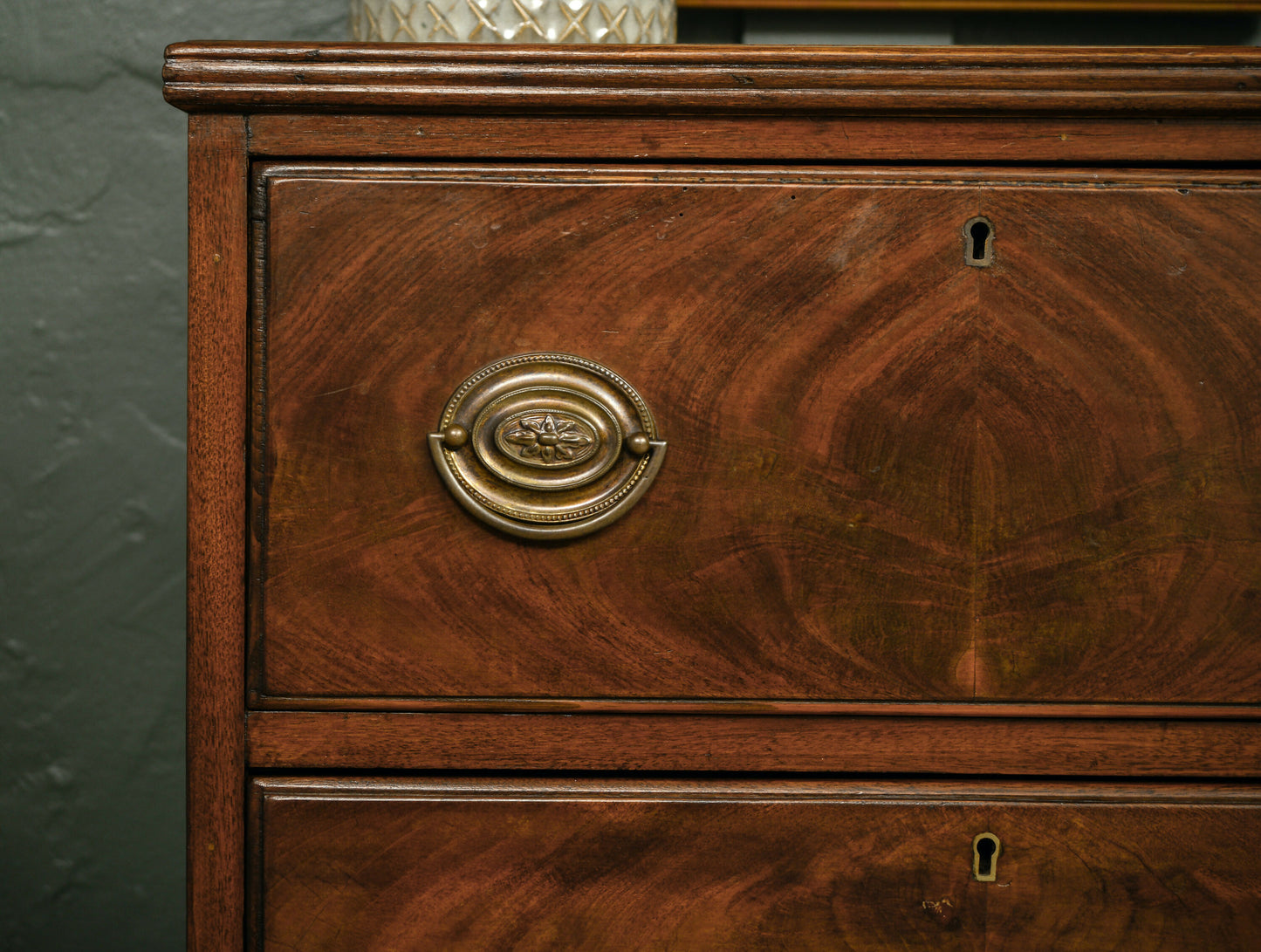 Small Georgian Mahogany Chest of Drawers with Bracket Feet