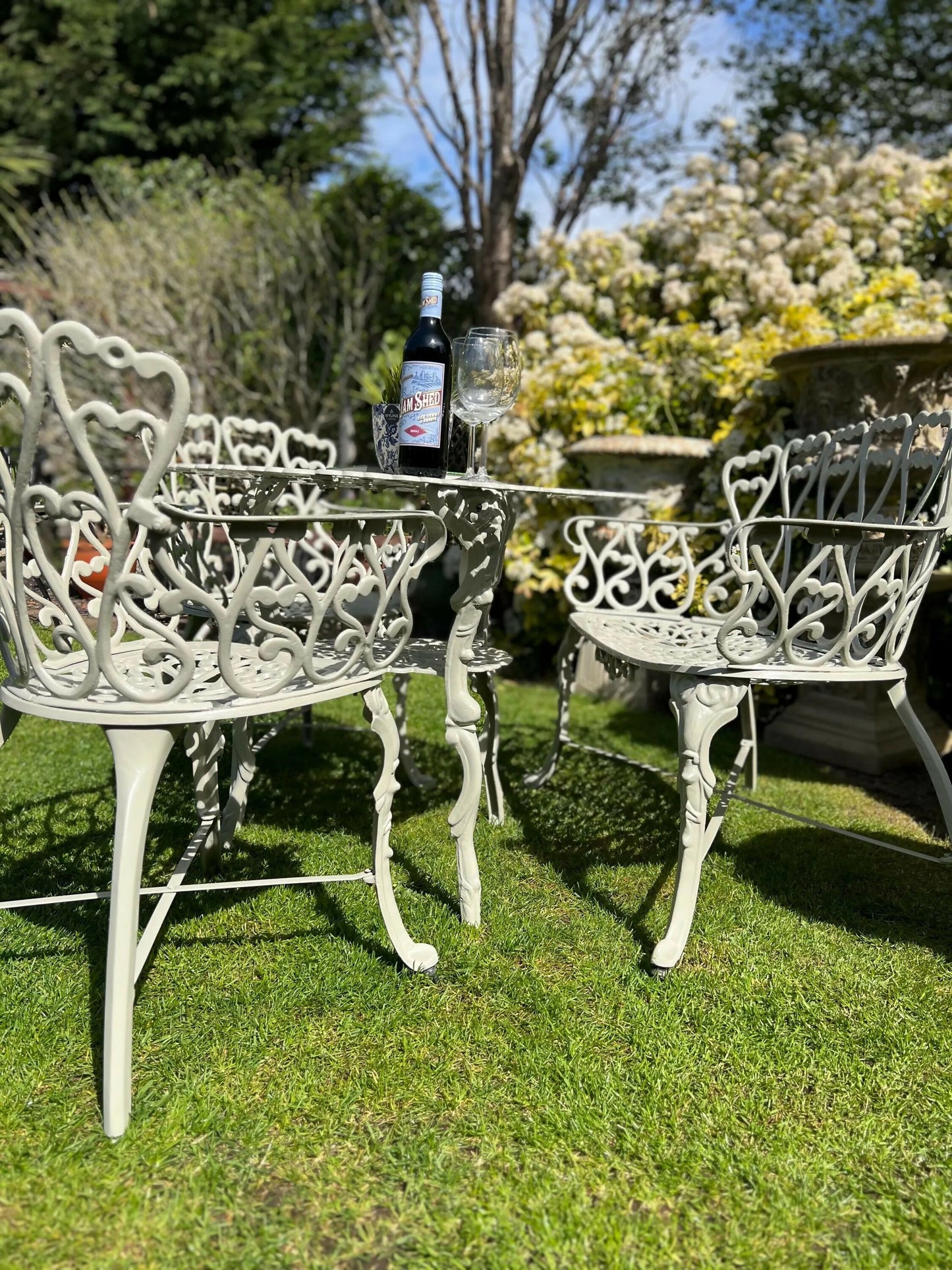 White Love Seat Patio Set with Bench in Pebble Grey