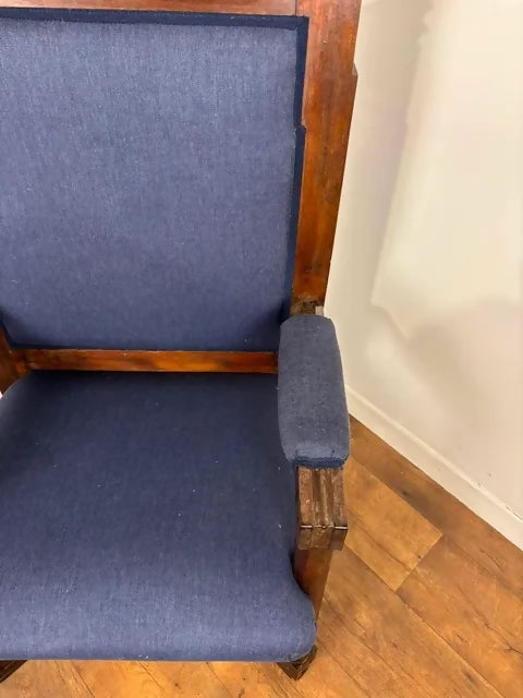 Georgian Mahogany Throne Arm Chair - From Ruthin Court House
