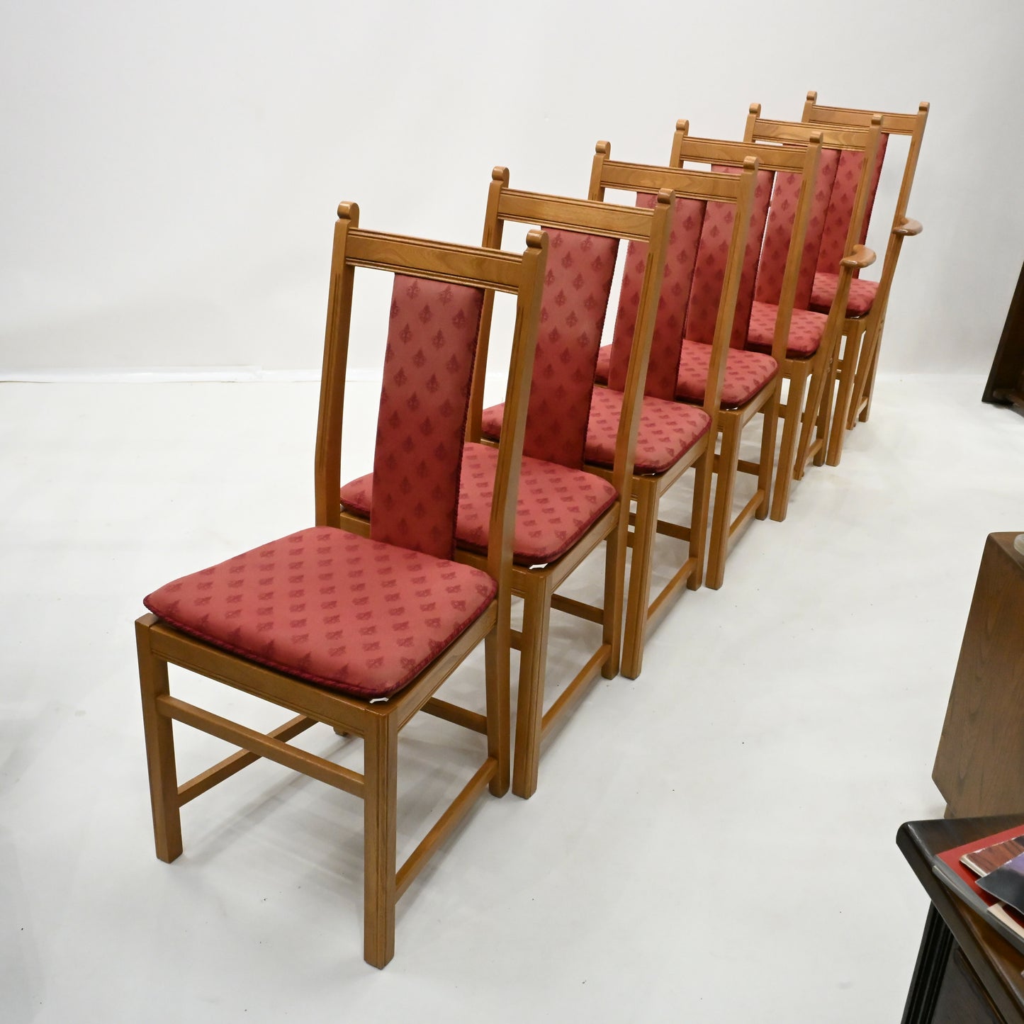 6 Ercol Hampton Dining Chairs Including 2 Carvers Golden Dawn FREE UK* Delivery. SBR10100/1902E