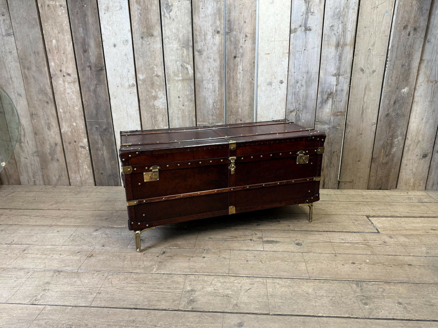 Unique luxury antique leather coffee table trunk