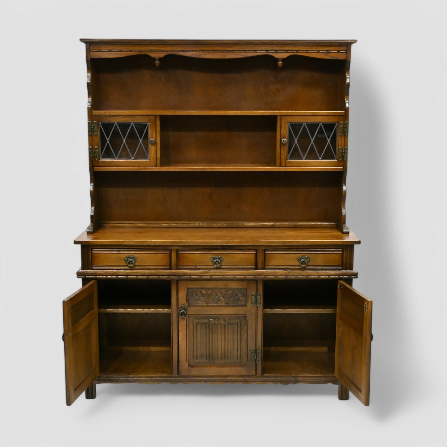 Old Charm Oak Dresser In Light Oak Finish Tudor Style 4ft 6" W FREE UK Delivery*. SBR10146/0303E