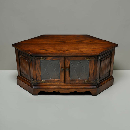 Old Charm Corner TV Stand / Video Cabinet Tudor Brown Finish FREE UK Delivery*