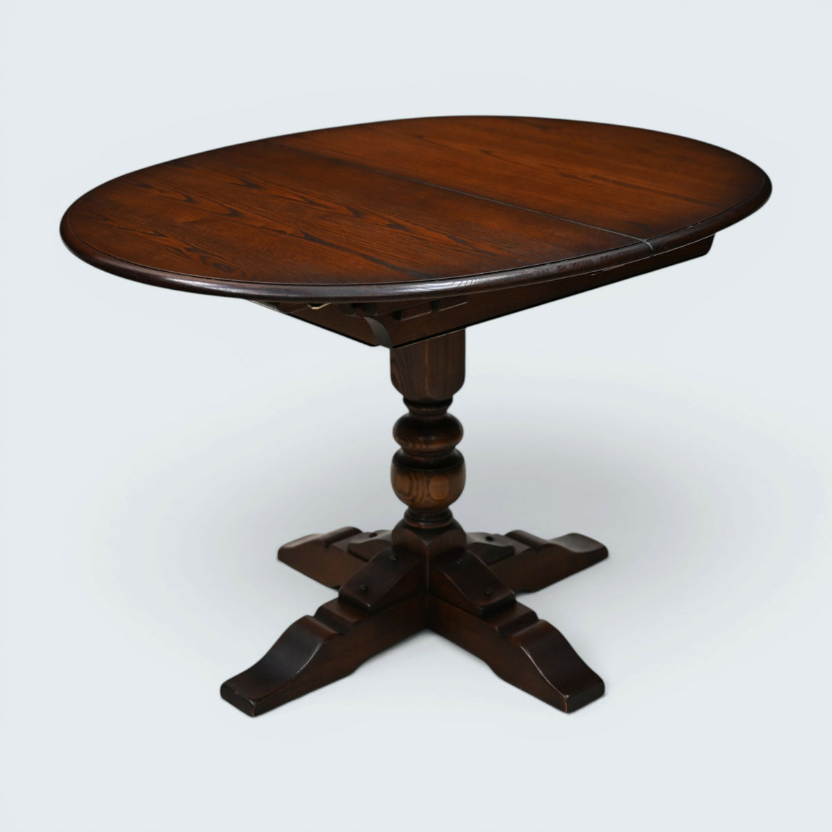 Old Charm Aldeburgh Extending Dining Table Pedestal Model 2472 FREE UK Delivery*