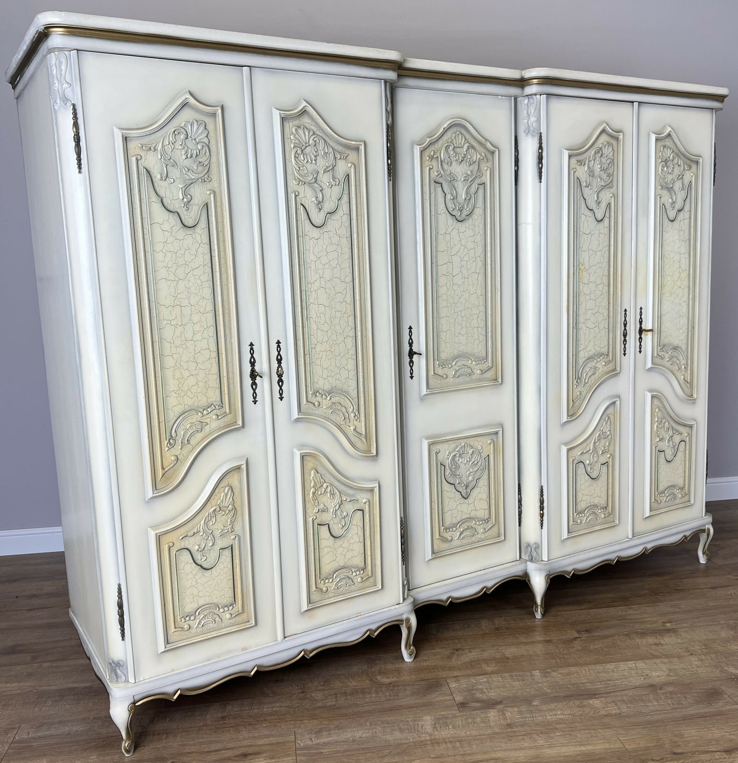 Wardrobe Vintage French Shabby Chic Five Door Carved Armoire Cabinet LOT 6121