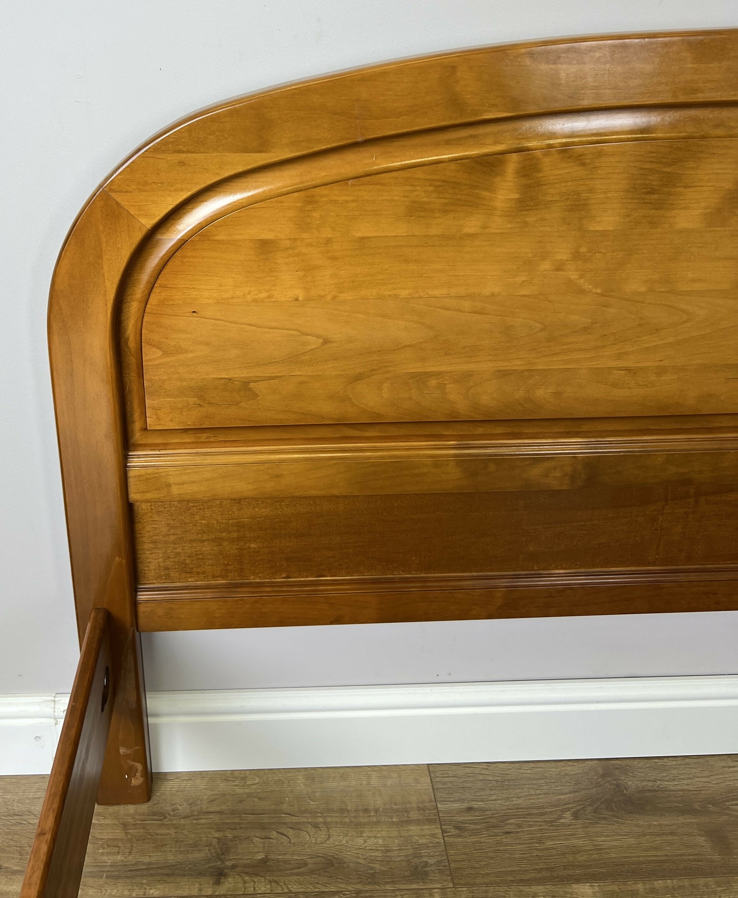 Bed Vintage French Style King Size Bed Frame Carved Headboard LOT 6395