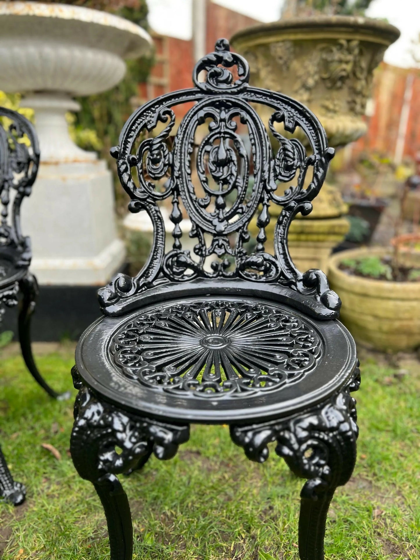 Heavy Cast Iron Britannia Patio Set