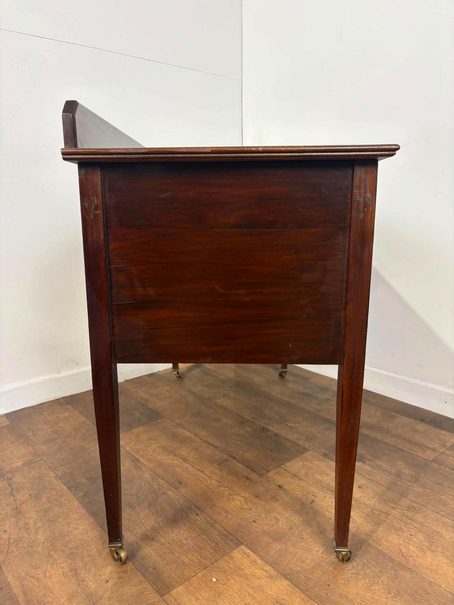 Edwardian Mahogany Inlaid Washstand