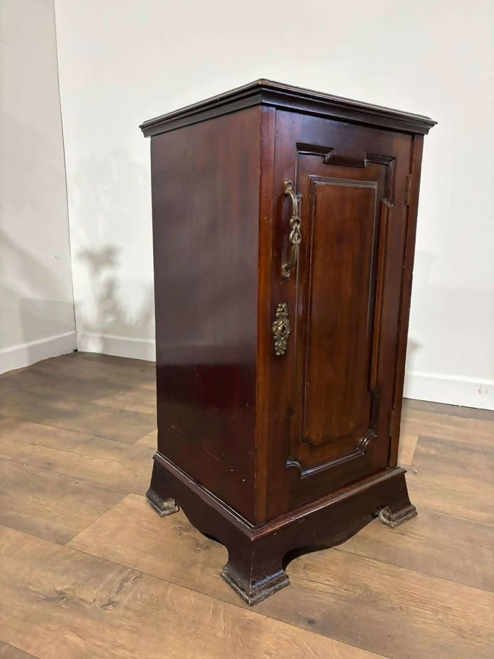Edwardian Mahogany Bedside Cabinet c.1905