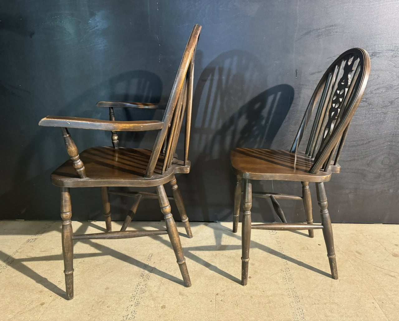 Set 6 Wheel Back Dining Chairs
