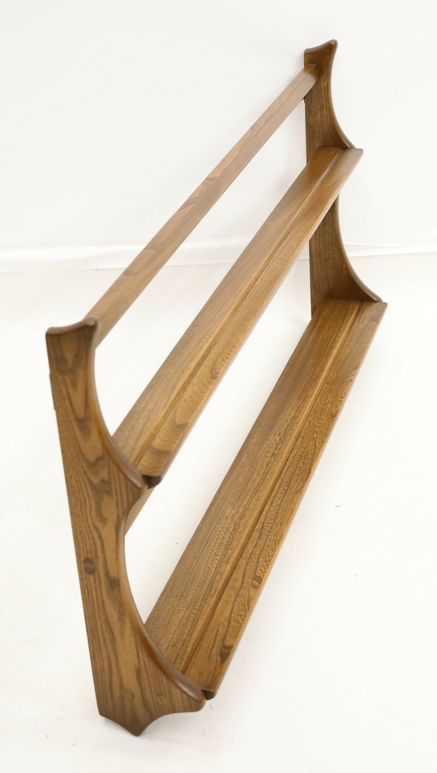 Ercol Windsor Plate Rack Model 268 Golden Dawn EX Con FREE Nationwide Delivery. SBR7153/0405B