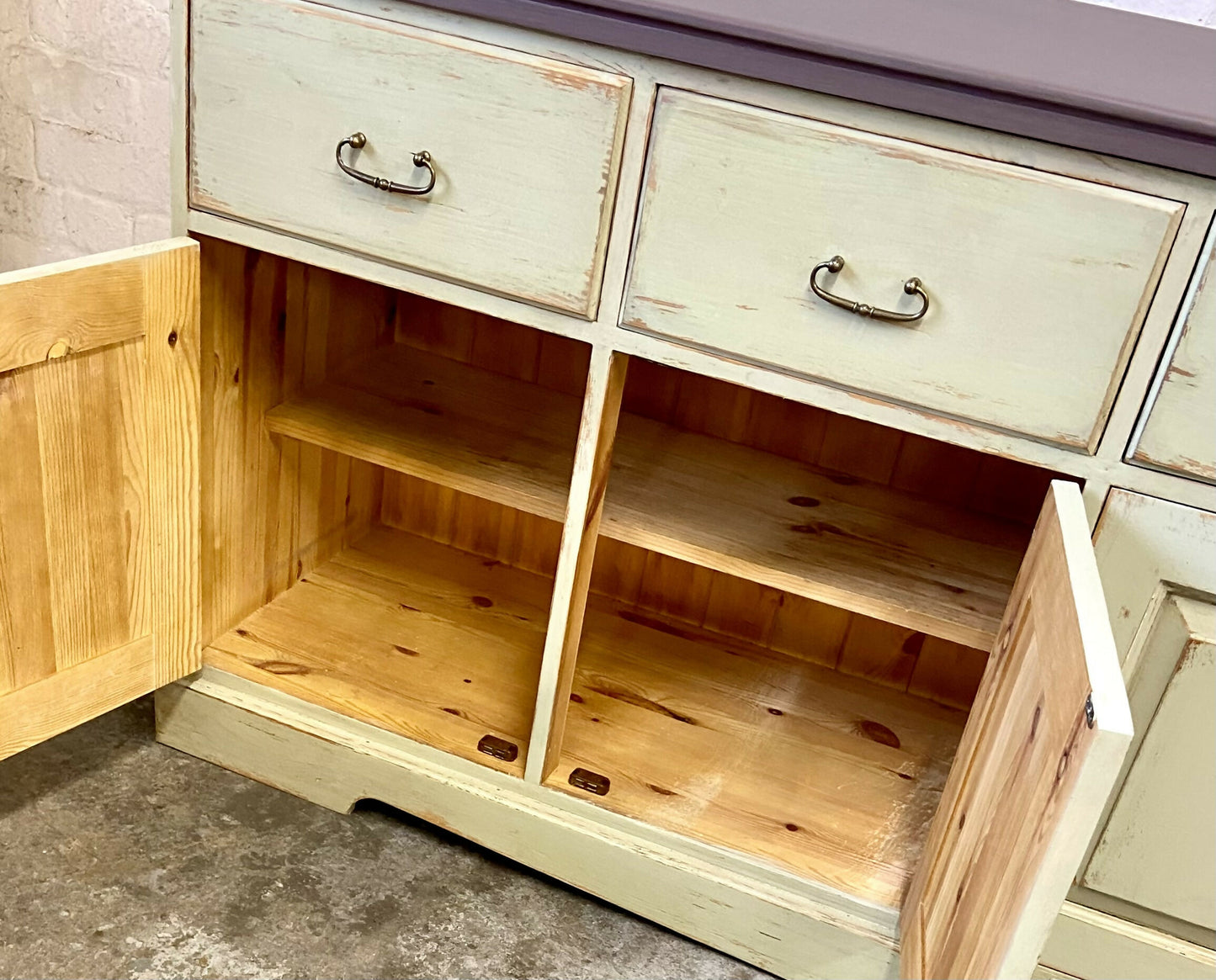 Sideboard Dresser base