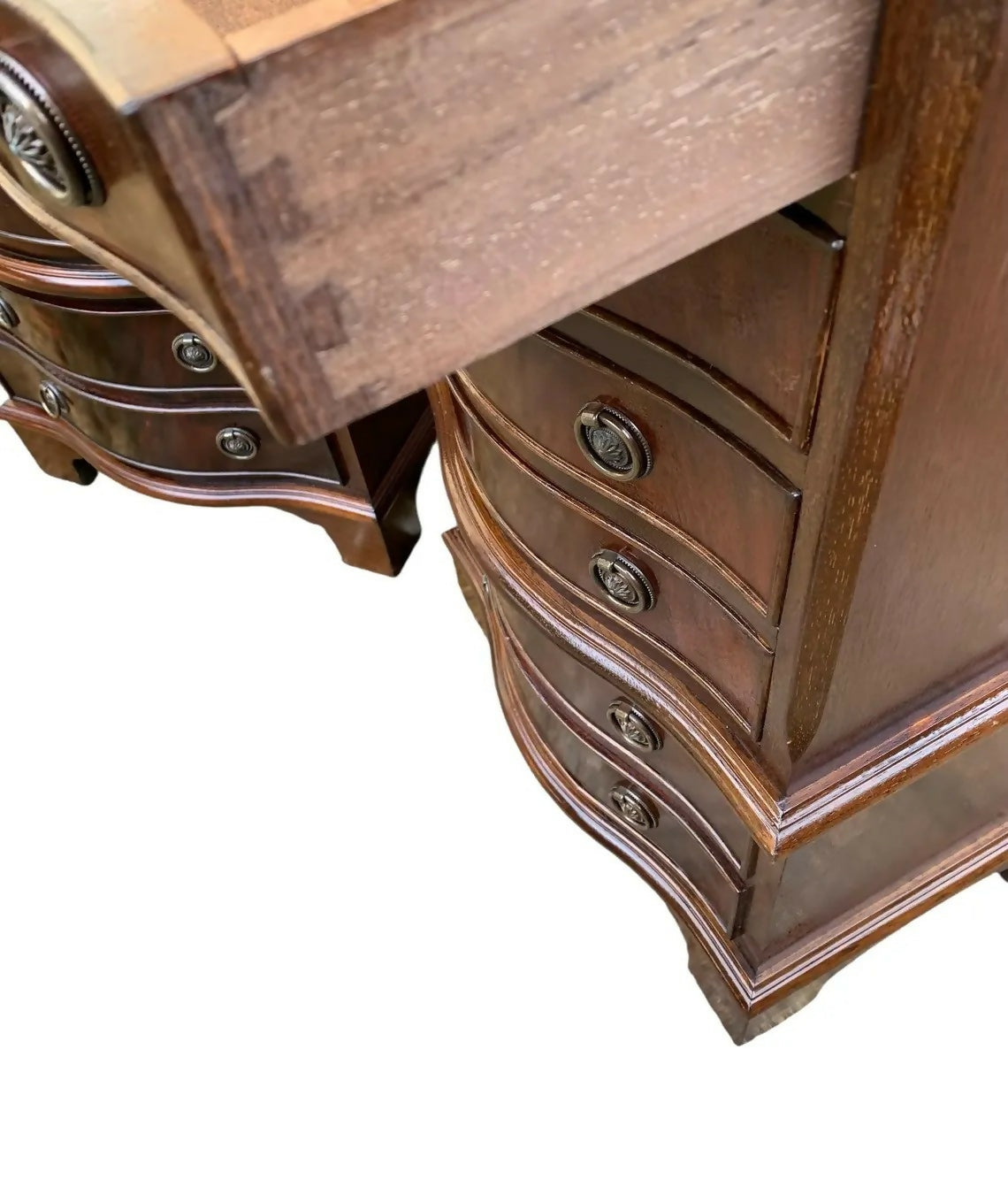 Pair of Antique style Serpentine chest of drawers / bedsides