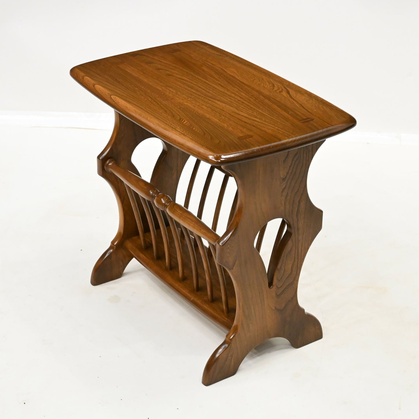 Ercol Magazine Rack With Coffee Table Top Golden Dawn Finish FREE* UK Delivery. SBR10072/1202E