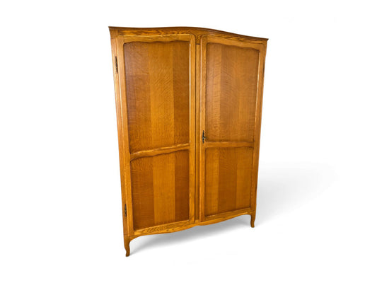 Wardrobe Vintage French Louis Oak Two Door Bedroom Storage Armoire LOT 6536