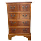 Vintage Georgian style chest of drawers / bedside table