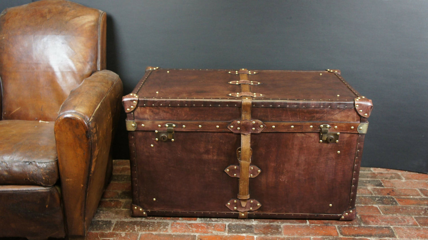 English handmade luxury leather steamer trunk - Vintage style - hand dyed