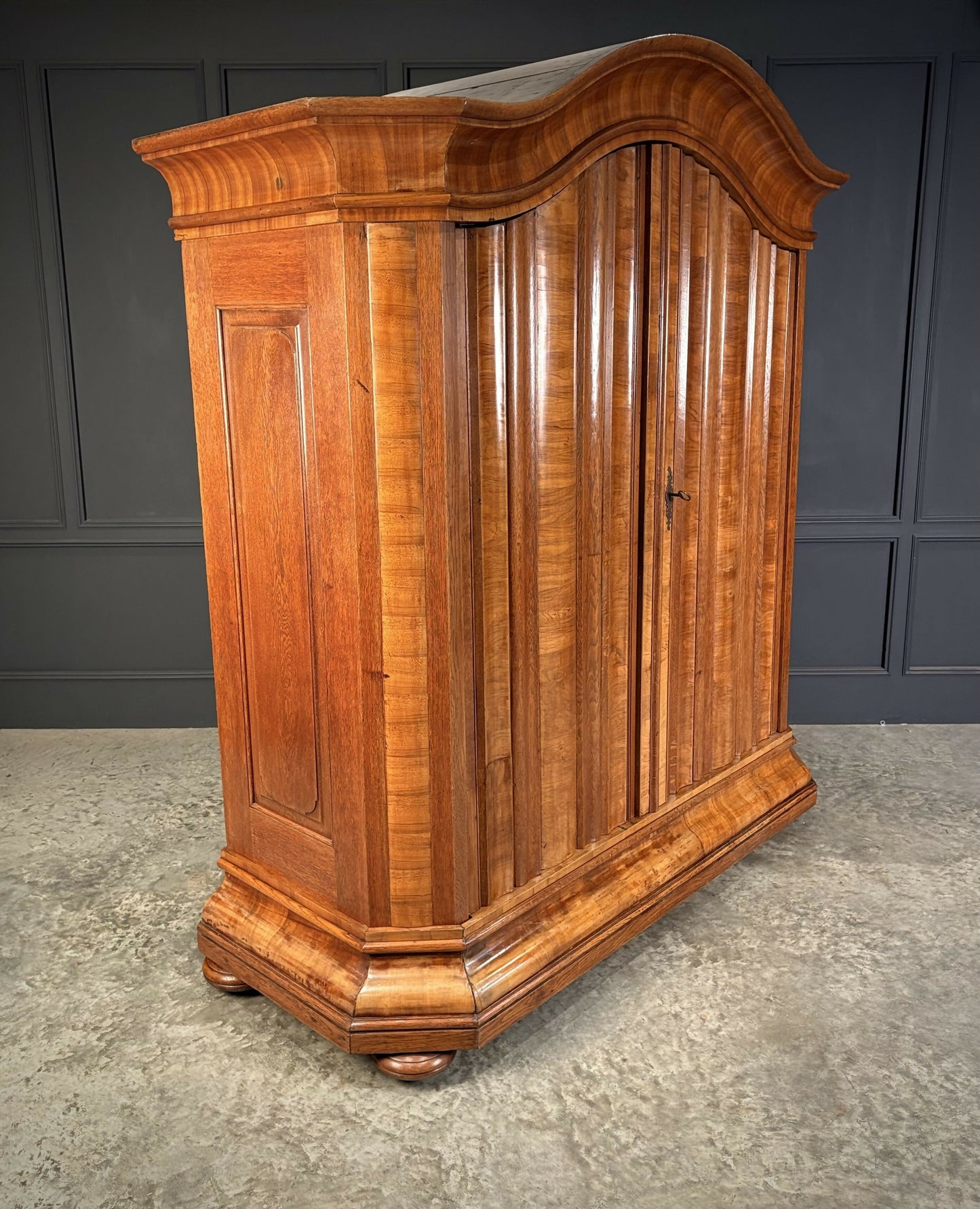 Large Continental Oak & Walnut Art Deco Wardrobe