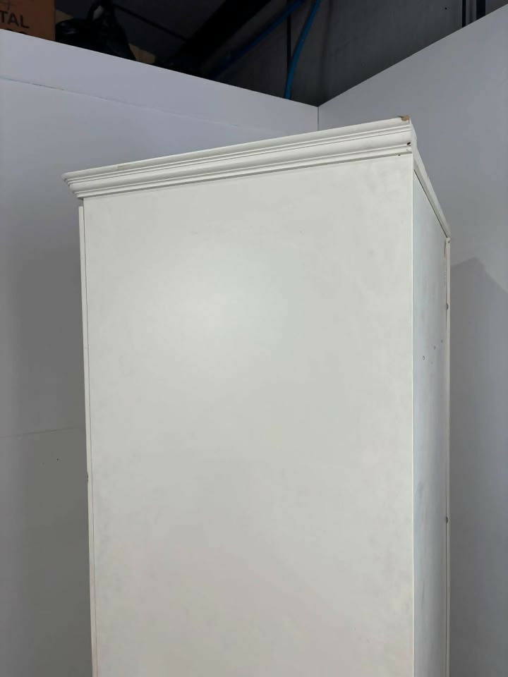 Modern Sheredon Two Door Wardrobe – Mirrored Interior