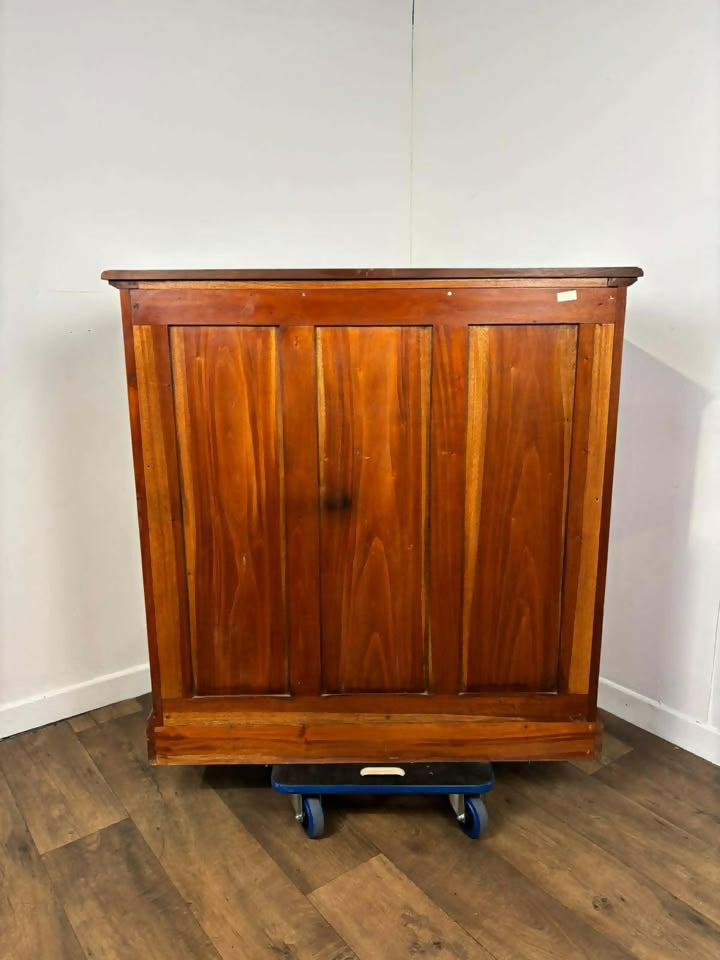 Reproduction Victorian Style Mahogany Six Drawer Bedroom Chest
