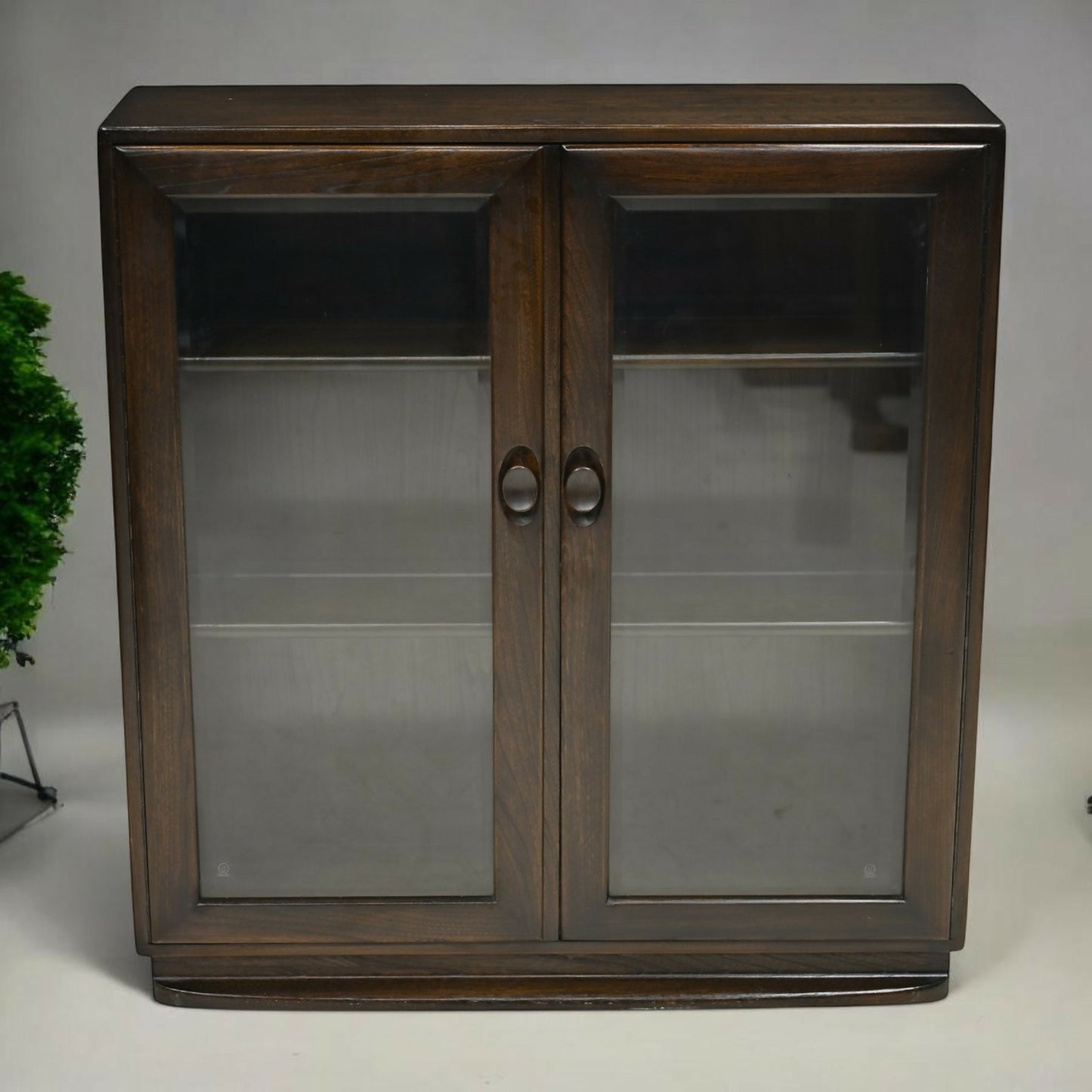 Ercol Wide Medium Bookcase 2 Adjustable Shelves Glazed Doors FREE UK Delivery*