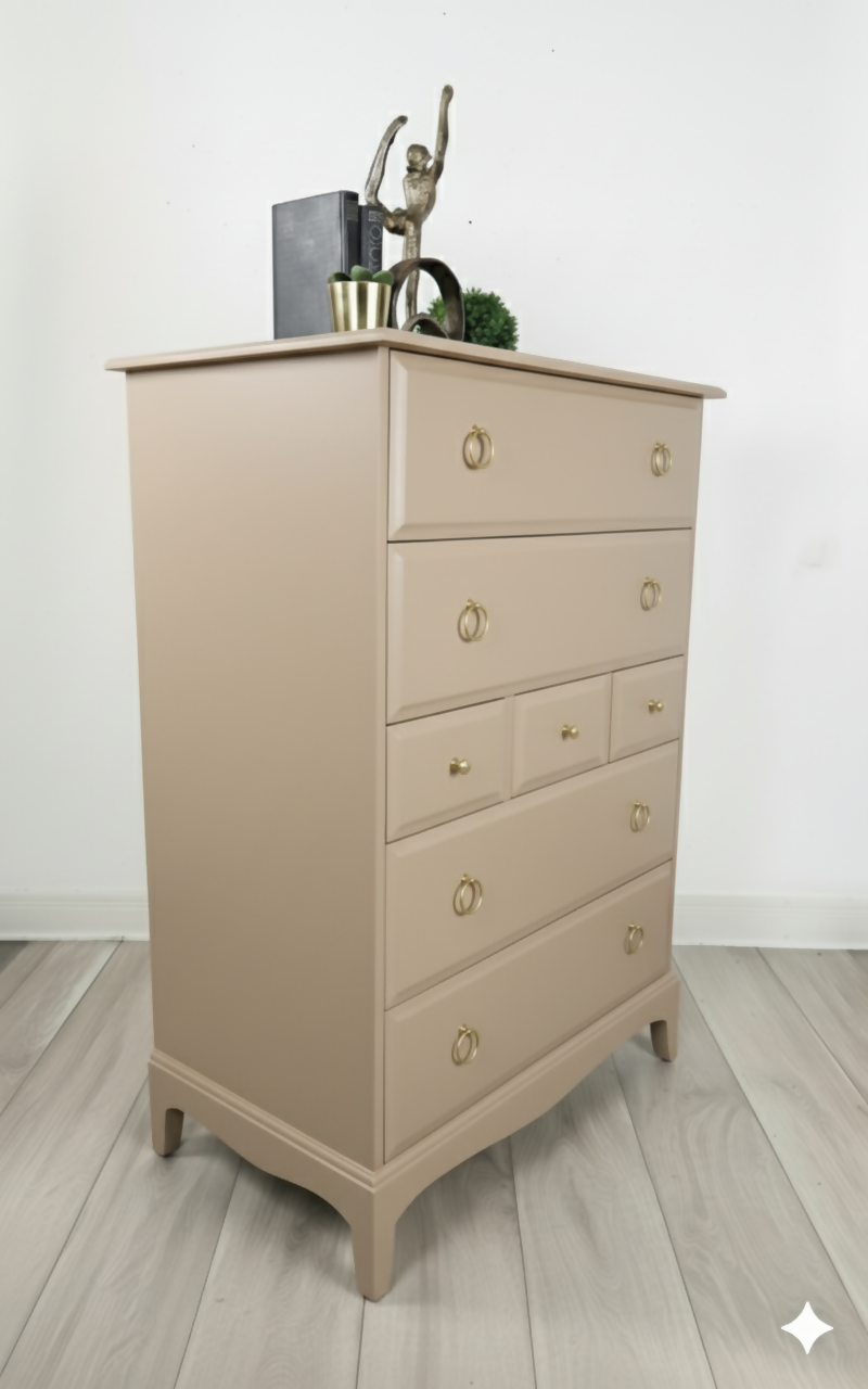 Stag minstrel tallboy in beige