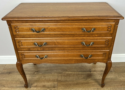 Chest of Drawers Vintage French Louis Oak 3 Drawers Carved Cabinet LOT 6234