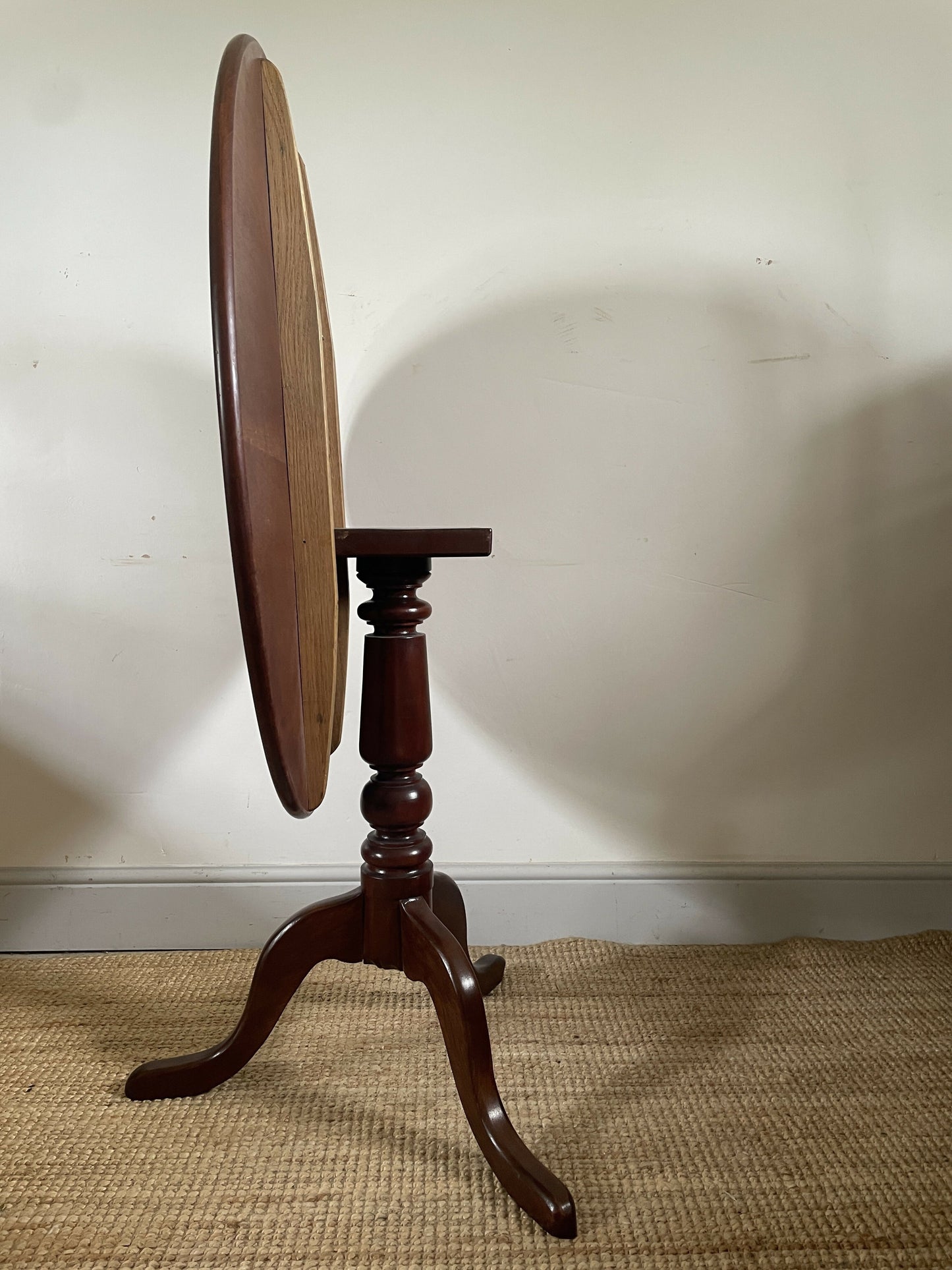 Antique Mahogany Tilt Top Coffee Table